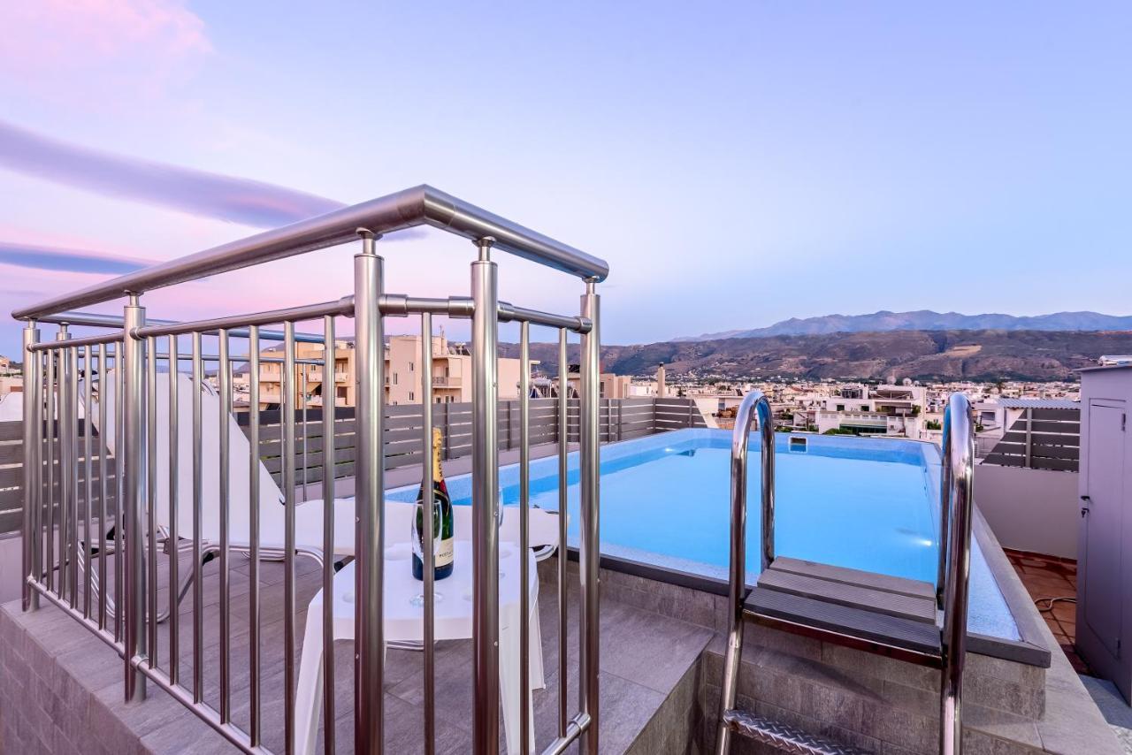 Luxury Villa In City Center With Rooftop Swimming Pool Chania  Zewnętrze zdjęcie