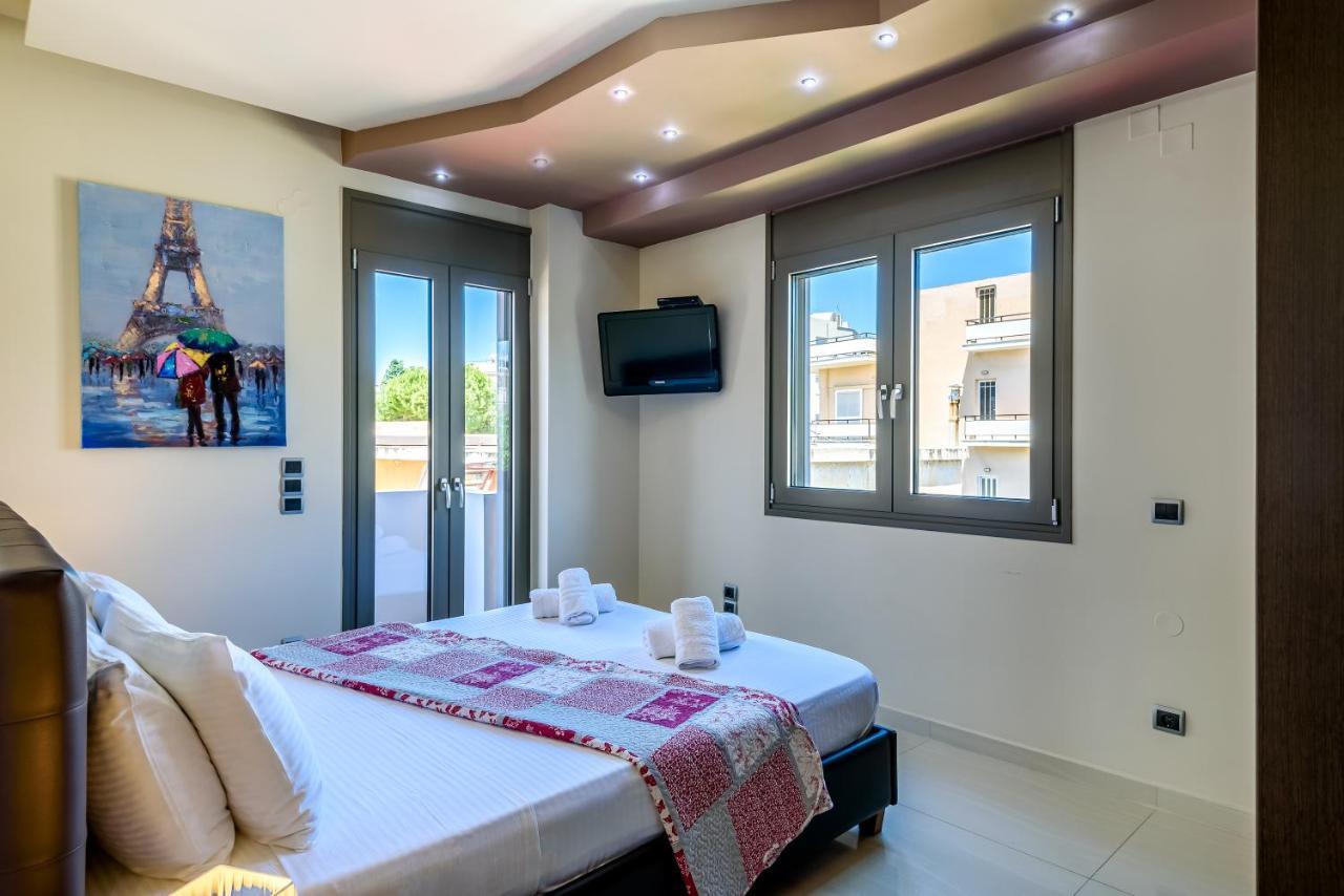 Luxury Villa In City Center With Rooftop Swimming Pool Chania  Zewnętrze zdjęcie